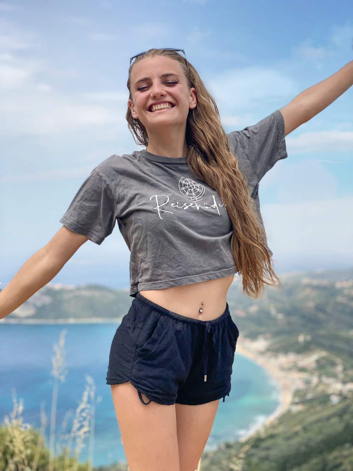 7BC7B20D-2C04-49D7-A569-9F316B4BD3DE